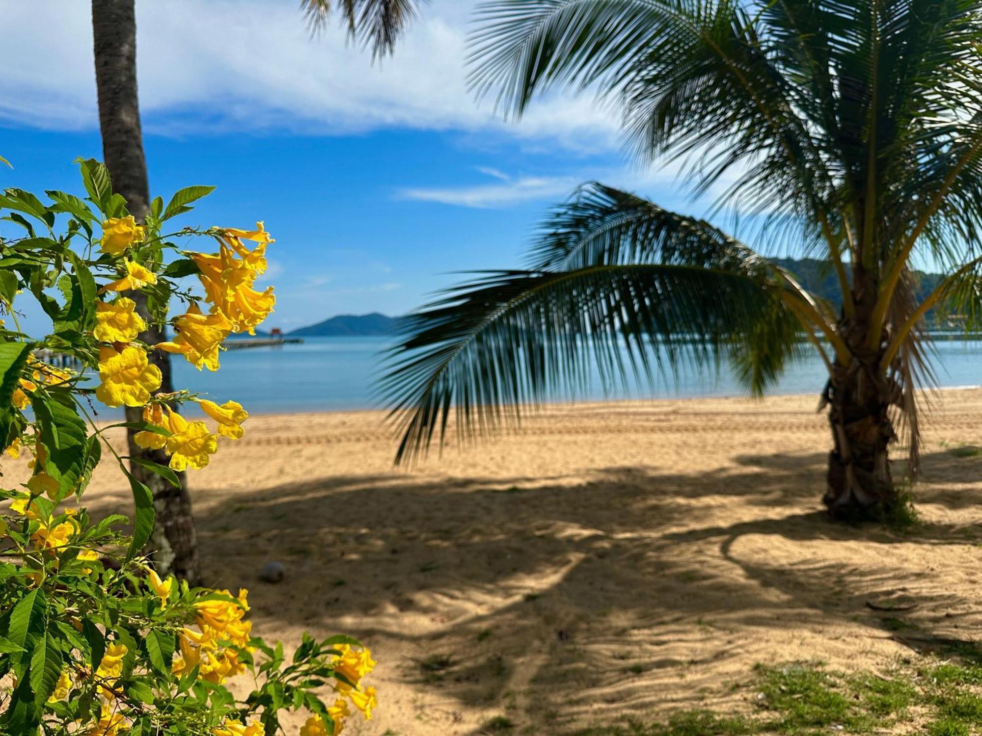 Tina Holiday Homes チャン島 エクステリア 写真